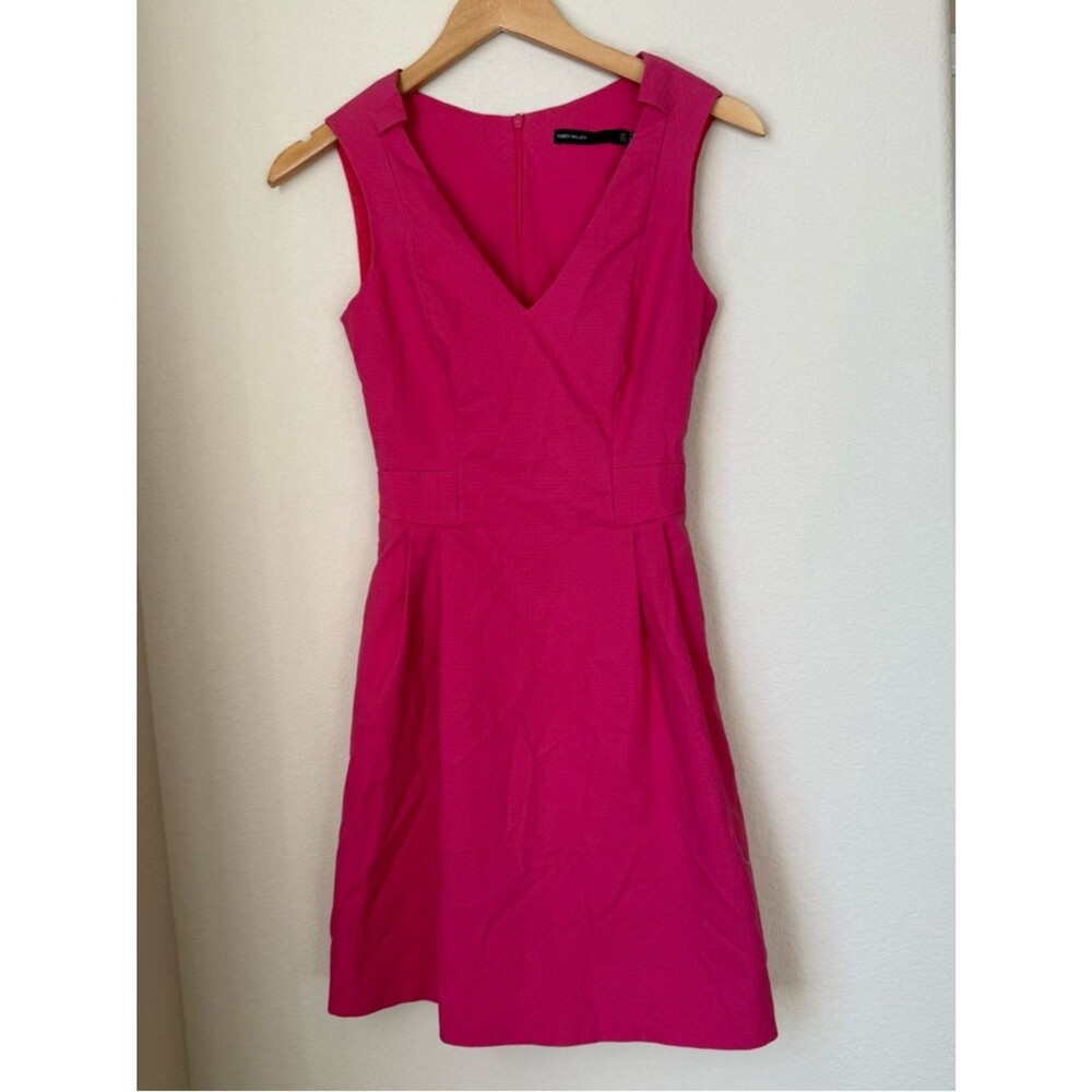 Karen Millen Pink Textured Fit & Flare Dress V Neck UK 6 US 2